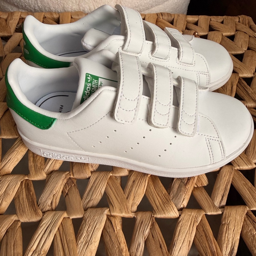 Adidas Kids White Sneakers with Green Detail